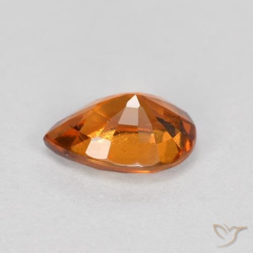 Grenat Hessonite Orange foncé naturelle En forme de poire, 0.83 ct, VS