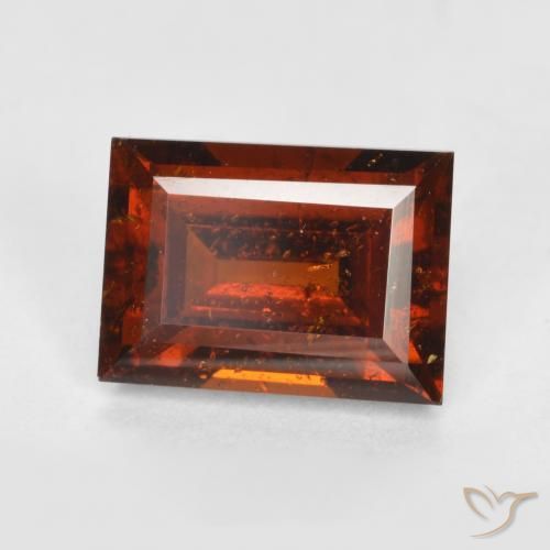 Grenat hessonite rouge naturelle baguette, 2,26 ct, VS-SI