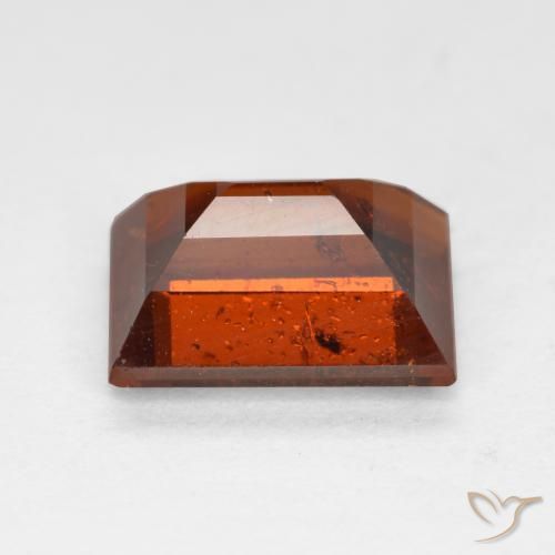 Grenat hessonite rouge naturelle baguette, 2,26 ct, VS-SI