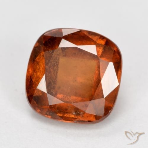 Grenat Hessonite Orange foncé naturelle Coussin, 2.16 ct, VS-SI