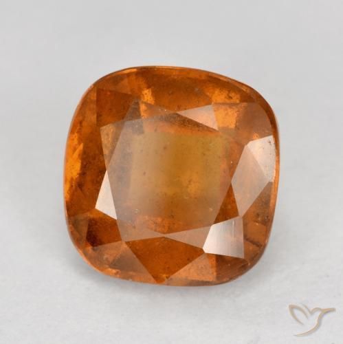Grenat Hessonite Orange foncé naturelle Coussin, 2.06 ct, VS-SI