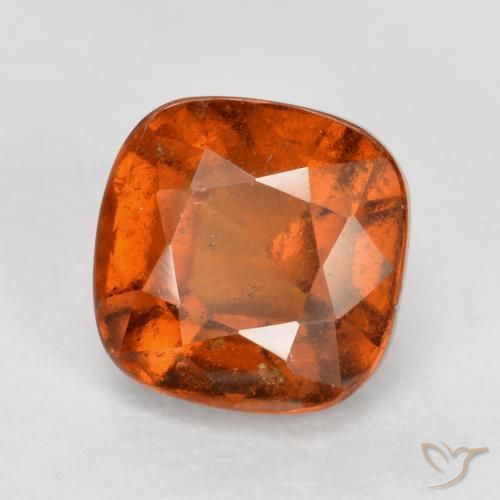 Grenat Hessonite Orange rougeâtre naturelle Coussin, 2.05 ct, VS-SI