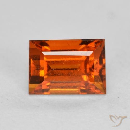 Grenat Hessonite Orange foncé naturelle Baquette, 1.05 ct, VS