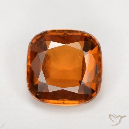 Grenat Hessonite Orange foncé naturelle Coussin, 1.78 ct, VS