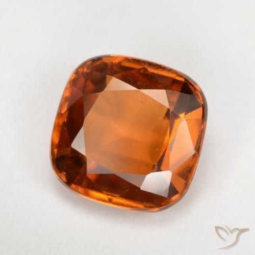 Grenat Hessonite Orange foncé naturelle Coussin, 1.78 ct, VS