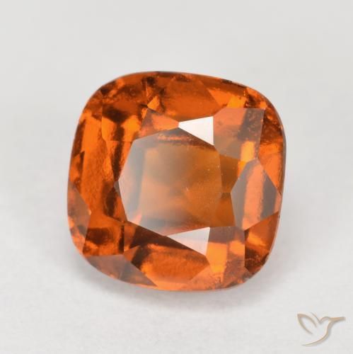 Grenat Hessonite Orange moyen-foncé naturelle Coussin, 2.45 ct, VS
