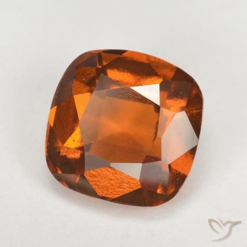 Grenat Hessonite Orange foncé naturelle Coussin, 2.40 ct, VVS-VS