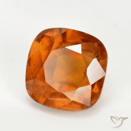 Grenat Hessonite Orange moyen naturelle Coussin, 2.65 ct, VS-SI