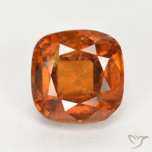 Grenat Hessonite Orange moyen-foncé naturelle Coussin, 2.40 ct, SI