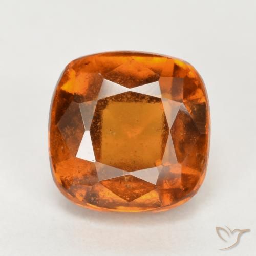 Grenat Hessonite Orange moyen-foncé naturelle Coussin, 2.50 ct, VS-SI