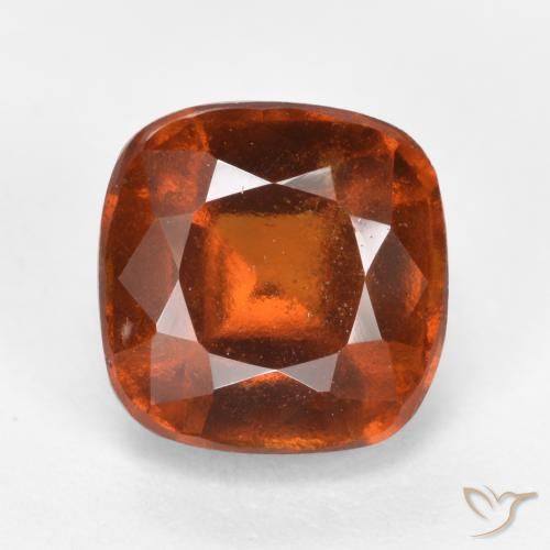 Grenat Hessonite Orange foncé naturelle Coussin, 2.42 ct, VS-SI