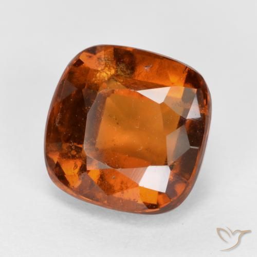 Grenat Hessonite Orange foncé naturelle Coussin, 2.30 ct, VS-SI