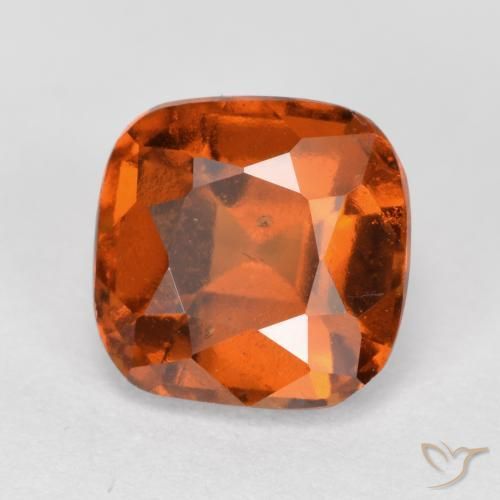 Grenat Hessonite Orange feu naturelle Coussin, 2.10 ct, VS