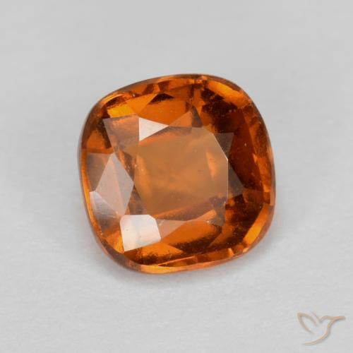 Grenat Hessonite Orange rougeâtre naturelle Coussin, 1.26 ct, VS-SI