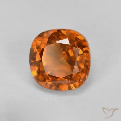 Grenat Hessonite Orange foncé naturelle Coussin, 1.56 ct, VS-SI