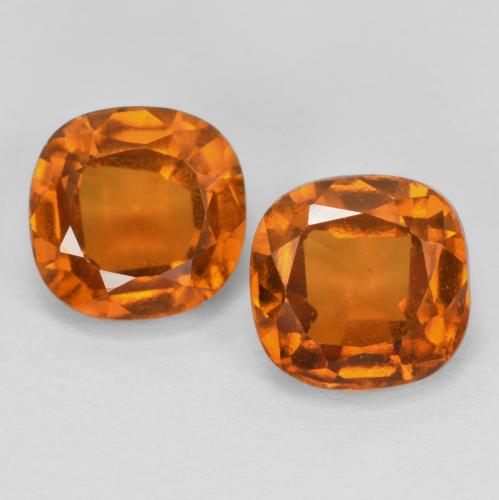 Achetez naturel 2.63ct Orange moyen-foncé Grenat Hessonite gems, Coupe coussin, En provenance Sri Lanka chez GemSelect. En stock, livraison internationale!