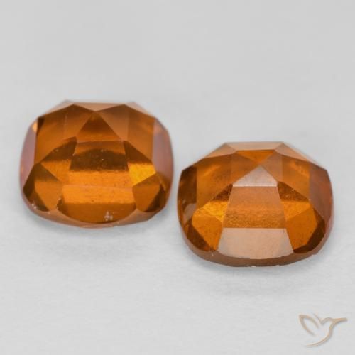 Shop natural 2.46ct Orange moyen-foncé Grenat Hessonite gems, Coussin, from Sri Lanka at GemSelect. In stock, global shipping!