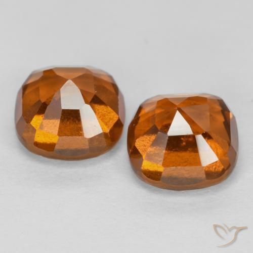Shop natural 2.83ct Orange foncé Grenat Hessonite gems, Coussin, from Sri Lanka at GemSelect. In stock, global shipping!