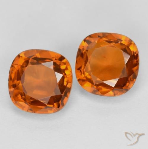 Shop natural 2.84ct Orange foncé Grenat Hessonite gems, Coussin, from Sri Lanka at GemSelect. In stock, global shipping!