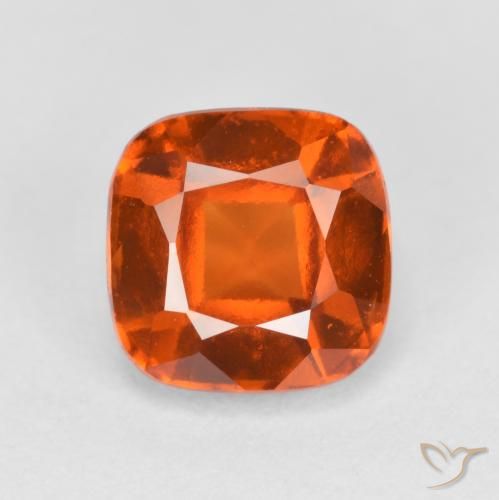 Grenat Hessonite Orange moyen naturelle Coussin, 2.18 ct, VVS-VS