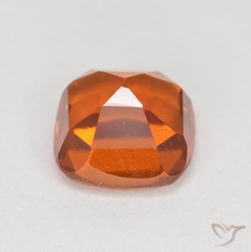 Grenat Hessonite Orange moyen naturelle Coussin, 2.18 ct, VVS-VS