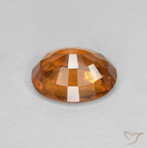 Grenat Hessonite Orange jaunâtre naturelle ovale, 1.77 ct, VS-SI