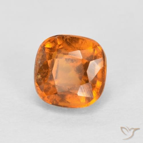Grenat Hessonite Orange moyen naturelle Coussin, 1.02 ct, SI
