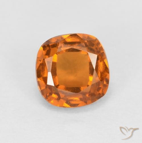 Grenat Hessonite Orange jaunâtre naturelle Coussin, 0.92 ct, SI