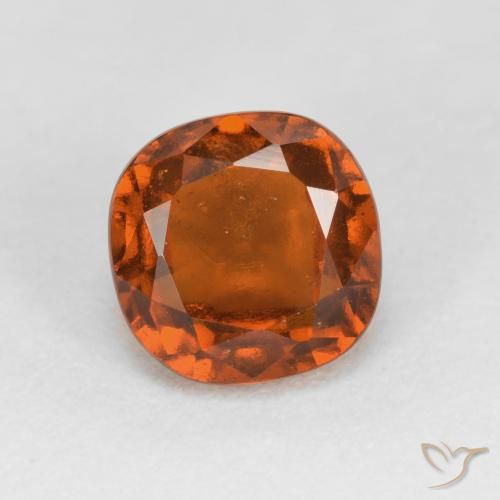 Grenat Hessonite Orange feu naturelle Coussin, 1.56 ct, VS-SI
