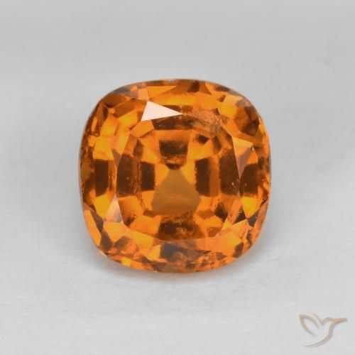 Grenat Hessonite Abricot orange naturelle Coussin, 1.40 ct, VS-SI