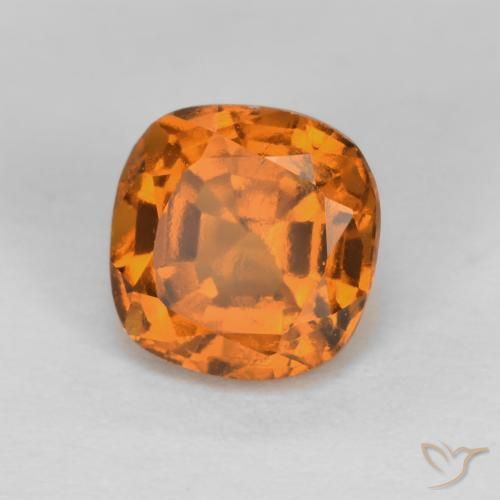 Grenat Hessonite Abricot orange naturelle Coussin, 1.40 ct, VS-SI