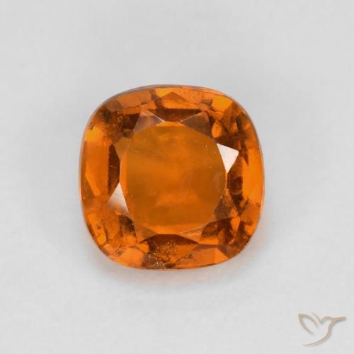 Grenat Hessonite Orange feu naturelle Coussin, 1.34 ct, VS-SI