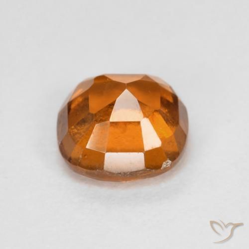 Grenat Hessonite Orange feu naturelle Coussin, 1.34 ct, VS-SI