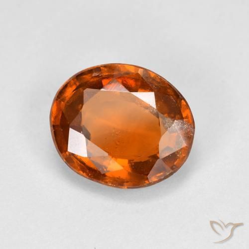 Grenat Hessonite Orange moyen-foncé naturelle ovale, 2.45 ct, VVS-VS