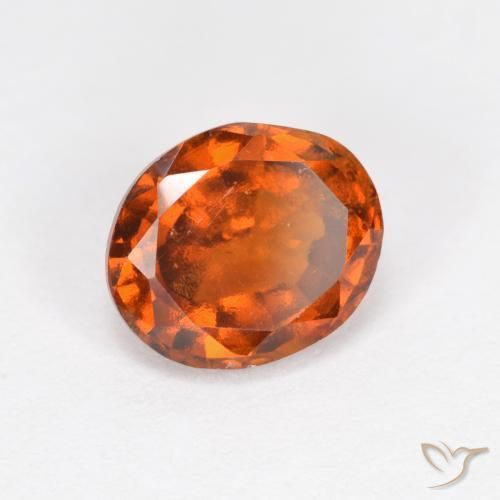 Grenat Hessonite Orange rougeâtre naturelle ovale, 1.70 ct, VS-SI
