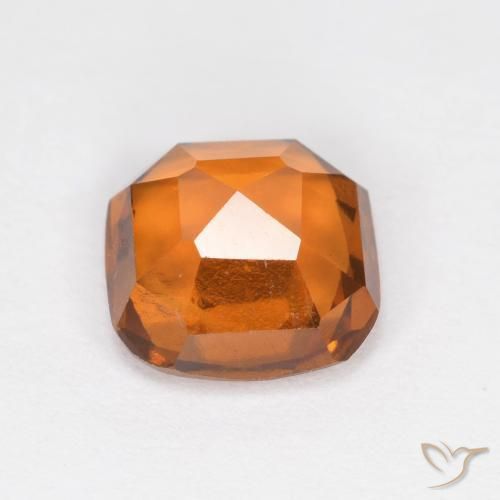 Grenat Hessonite Orange moyen-foncé naturelle Coussin, 1.69 ct, VVS-VS