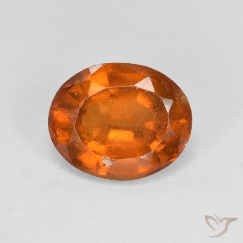 Grenat Hessonite Orange moyen naturelle ovale, 2.27 ct, VS-SI