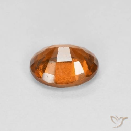 Grenat Hessonite Orange moyen naturelle ovale, 0.83 ct, VS