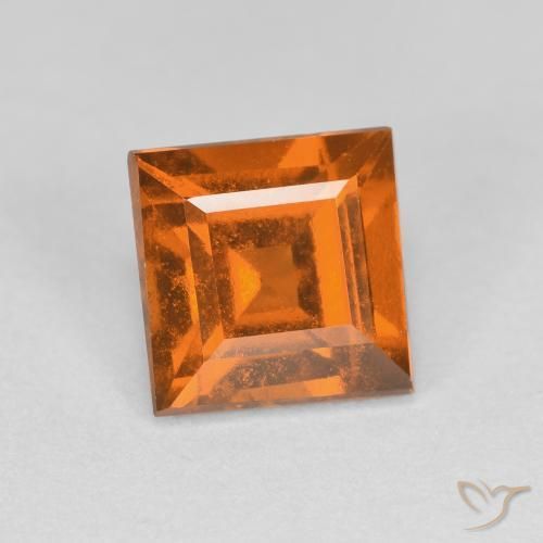 Grenat Hessonite Orange foncé naturelle Carré, 1.18 ct, VS