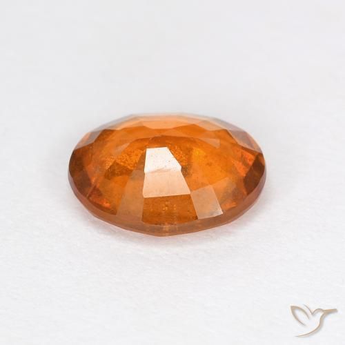 Grenat Hessonite Orange moyen naturelle ovale, 1.53 ct, VS