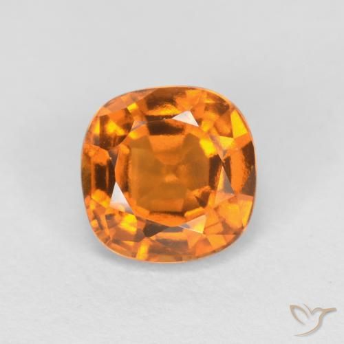 Grenat Hessonite Abricot orange naturelle Coussin, 1.40 ct, VVS-VS