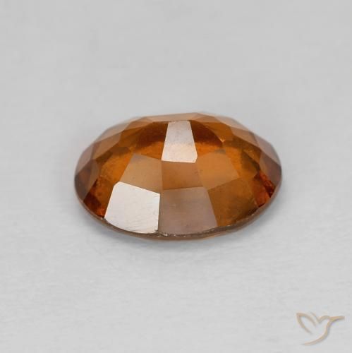 Grenat Hessonite Orange rougeâtre naturelle ovale, 2.02 ct, VVS-VS