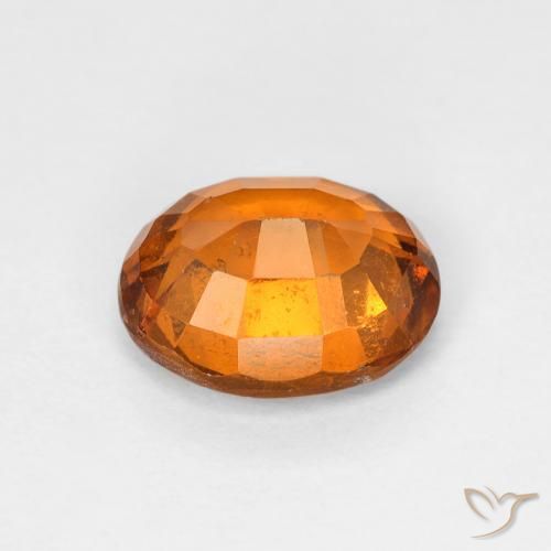 Grenat Hessonite Orange jaunâtre naturelle ovale, 1.53 ct, VS-SI