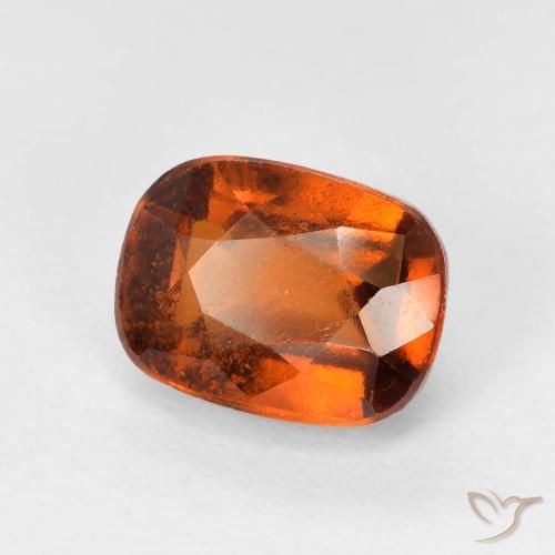 Grenat Hessonite Orange foncé naturelle Coussin, 2.40 ct, VS-SI