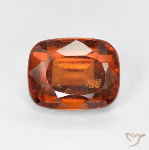 Grenat Hessonite Orange rougeâtre naturelle Coussin, 3.22 ct, VS