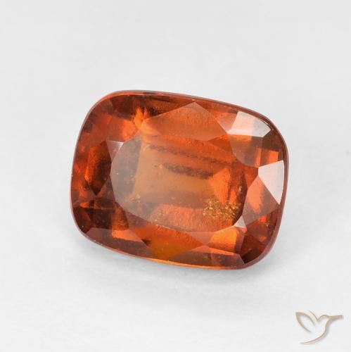 Grenat Hessonite Orange rougeâtre naturelle Coussin, 3.22 ct, VS