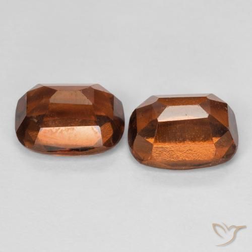 Shop natural 4.13ct Orange foncé Grenat Hessonite gems, Coussin, from Madagascar at GemSelect. In stock, global shipping!