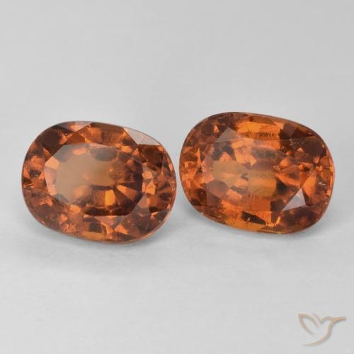 Shop natural 3.94ct Ambre orange Grenat Hessonite gems, Coussin, from Madagascar at GemSelect. In stock, global shipping!