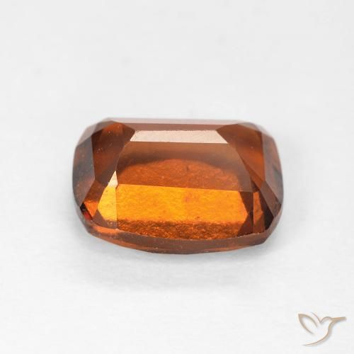 Grenat Hessonite Ambre orange naturelle Coussin, 2.53 ct, VVS-VS