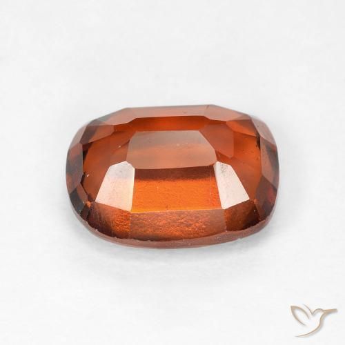 Grenat Hessonite Orange rougeâtre naturelle Coussin, 2.60 ct, VVS-VS